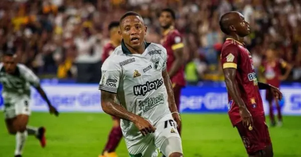 Jhon Vásquez: Goiás garante atacante colombiano para reforçar equipe