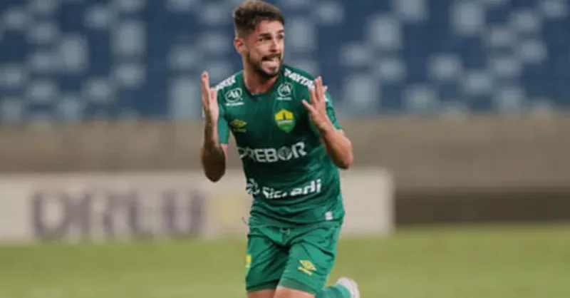 Rafael Gava Renovado: Goiás Garante Meia até 2025 com Novo Contrato