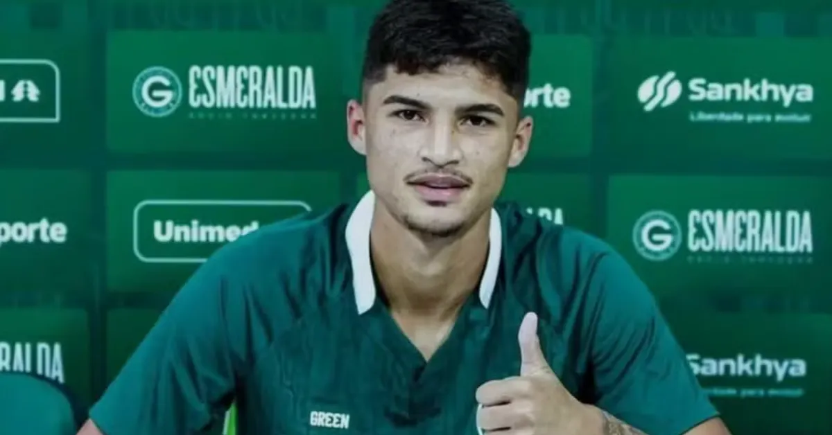 Goiás Empresta Meia Larson ao Palmeiras: Visibilidade e Futuro